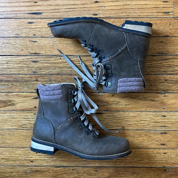 Kodiak Shoes - Kodiak boots, never worn